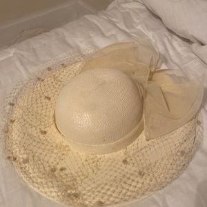 Vintage Ladies Hat